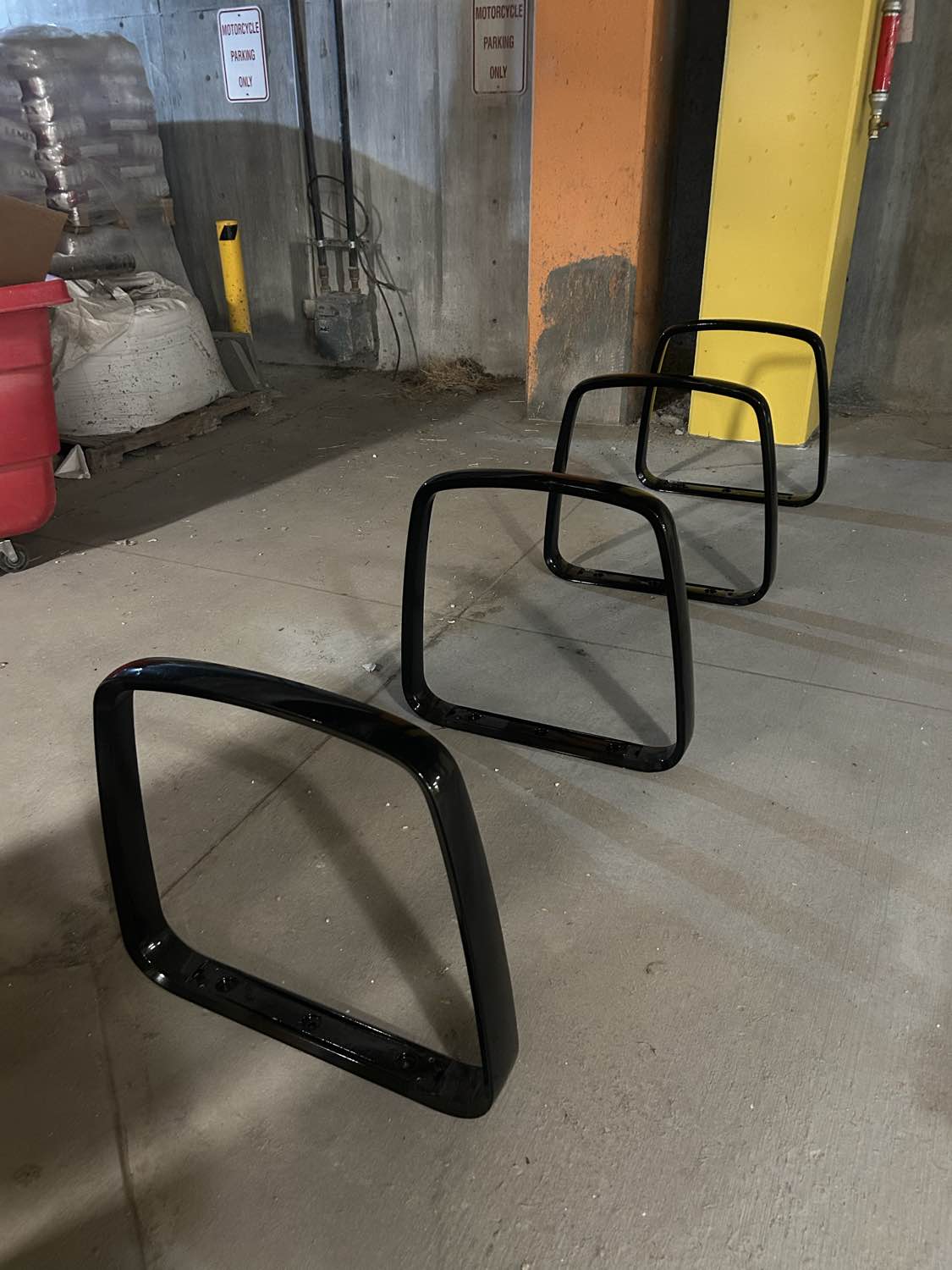 129313 Bike Rack - Landscape Forms 1 (1)
